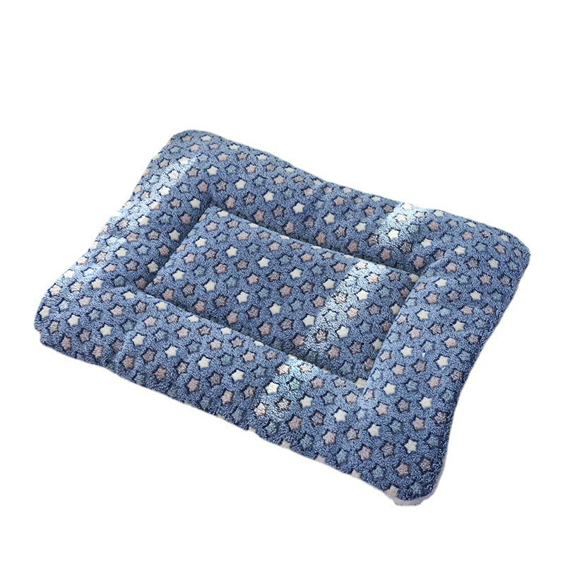 Thick Plush Cat Bed and Dog Blanket with Warm Padding