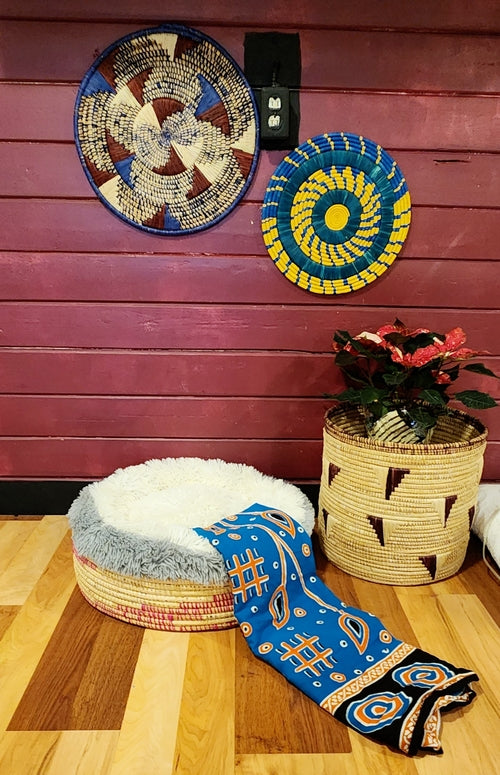 Jasper Handwoven  Round Pet Bed.